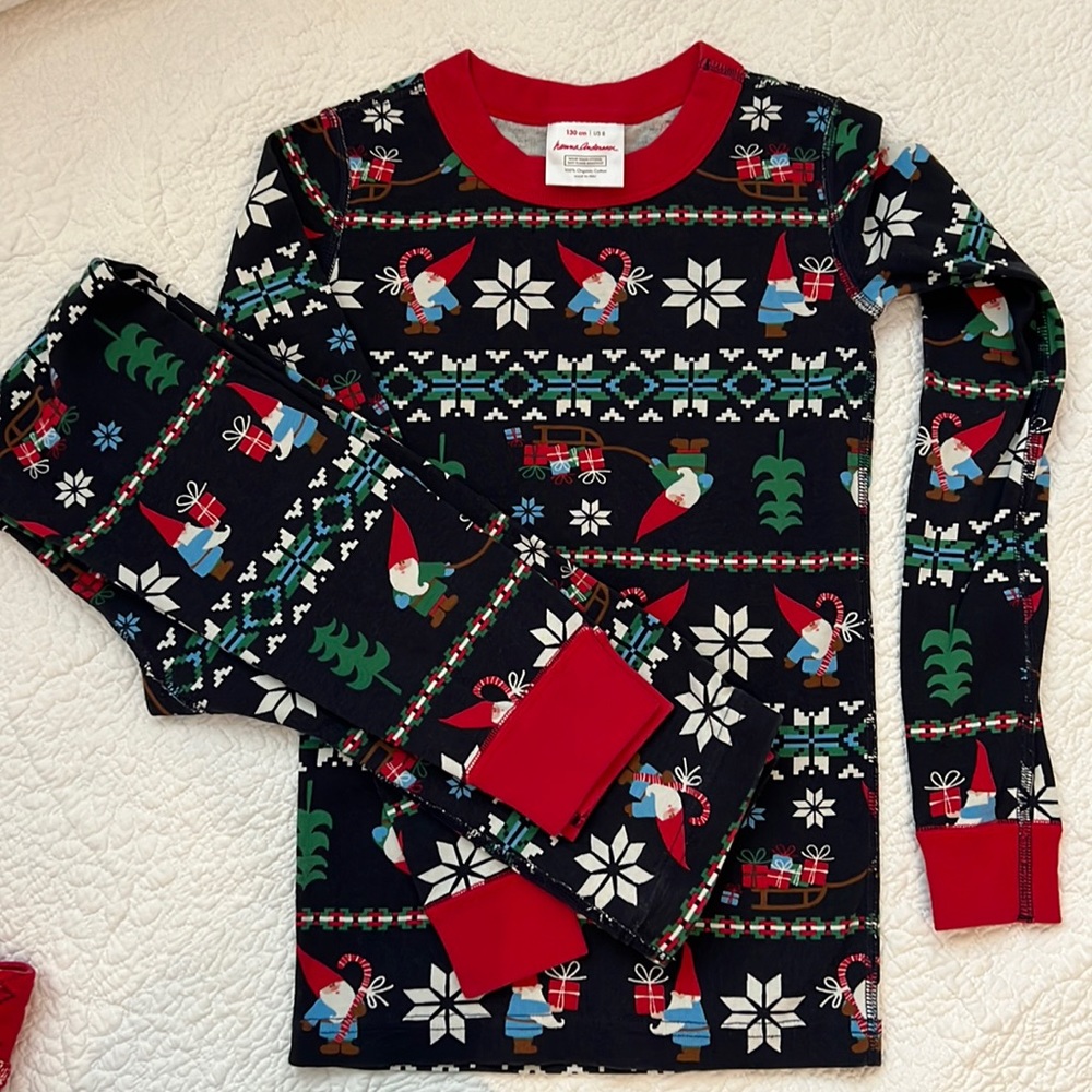 Hanna Andersson holiday gnome pajama set US size 8
